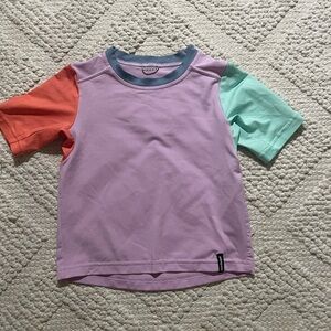 Child’s size 4T Patagonia silk weight shirt